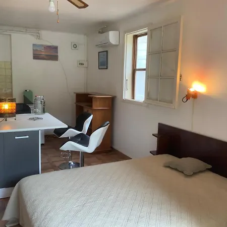 Studio Naturiste Ile Du Levant N1 Ideal Acces Mer Apartment Hyeres